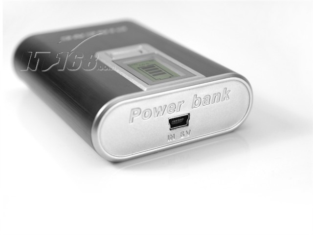 品能PN-906 5600mAh移动电源 小巧与实用兼顾的续航利器